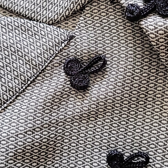 Green patterned Japanese style top - Picture 8 of 8